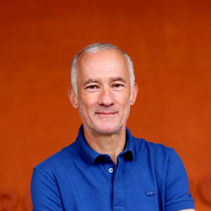 Gilles Bouleau - Célébrités au village des Internationaux de France de tennis de Roland Garros 2024 à Paris le 2 juin 2024. © Jacovides / Moreau / Bestimage