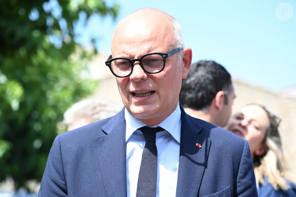 E.Philippe en déplacement pour soutenir la candidate L.Cristol, et son suppléant A.Moynier, aux élections législatives à Saturargues (Hérault), le 26 juin 2024. © Valentina Claret / Panoramic / Bestimage