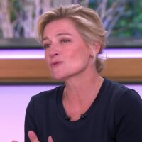 Anne-Elisabeth Lemoine a mis dans l'embarras un chroniqueur de C à vous à cause d'une question intime