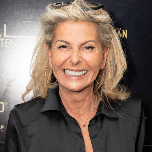 Caroline Margeridon est très fusionnelle avec ses deux enfants
Exclusif - Caroline Margeridon - Soirée à la suite Sandra & Co lors du 76ème Festival International du Film de Cannes. Aurelio Stella/Bestimage