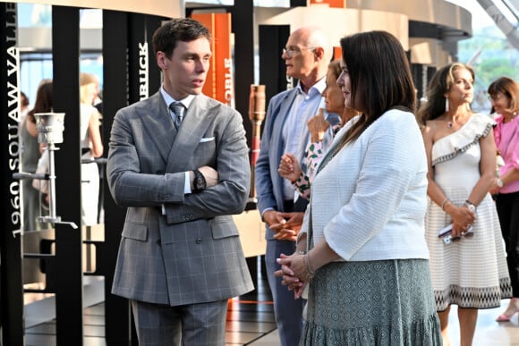 Louis Ducruet, Mélanie de Massy - Le prince Albert II et la princesse Charlène de Monaco ont inauguré l'exposition "La Flamme Olympique au fil du temps" qui présente la collection de torches olympiques du prince Souverain, sous la verrière du Grimaldi Forum à Monaco, le 18 juillet 2024.© Bruno Bebert/Bestimage