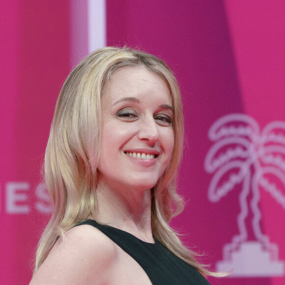 L'actrice intervient régulièrement au sein de l'école de cinéma fondée par Ladj Ly
Ludivine Sagnier- Photocall de la cérémonie de clôture lors de la saison 7 du festival Canneseries à Cannes. Le 10 avril 2024 © Norbert Scanella / Panoramic / Bestimage 