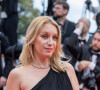 Ludivine Sagnier a poussé un coup de gueule à ce sujet sur Instagram
Ludivine Sagnier - Montée des marches du film " Kaibutsu (Monster) " lors du 76ème Festival International du Film de Cannes, au Palais des Festivals à Cannes. Le 17 mai 2023 © Olivier Borde / Bestimage 