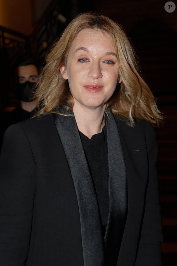 Exclusif - Ludivine Sagnier arrivant à la soirée des révélations des César 2022 à L'Élysée Montmartre à Paris le 10 janvier 2022. © Christophe Clovis / Bestimage 