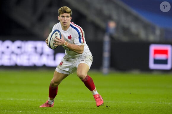 Le rugbyman du XV de France a eu la tristesse de perdre l'un de ses deux chiens
 
Matthieu Jalibert (Fra) - Match de Rugby, France vs Italie (35-22) - Coupe d'Automne des Nations au Stade de France à Paris le 28 novembre 2020. © JB Autissier / Panoramic / Bestimage