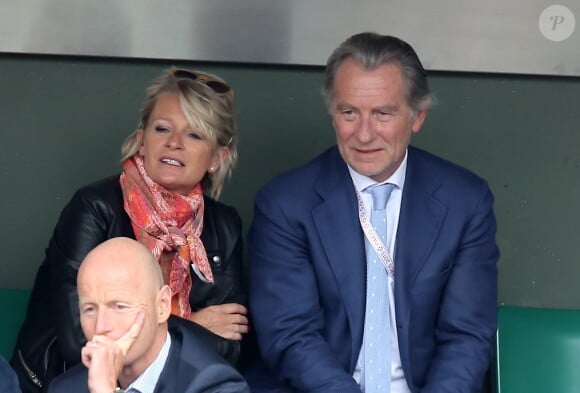 Sophie Davant et William Leymergie - People dans les tribunes des Internationaux de France de tennis de Roland Garros à Paris. Le 26 mai 2015