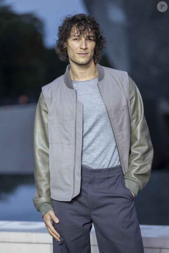 Hugo Marchand - Photocall du dîner "Prelude pour les JO" à la Fondation Vuitton à Paris, France, le 25 juillet 2024. © Olivier Borde/Bestimage 