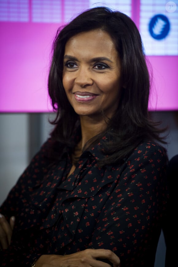 Karine Le Marchand (marraine de la CNDP (Commission nationale du débat public) et animatrice de lémission "L'amour est dans le pré") au 57ème salon International de l'Agriculture au parc des expositions de la porte de Versailles à Paris, France, le 23 février 2020. © Jean-Baptiste Autissier/Panoramic/Bestimage 