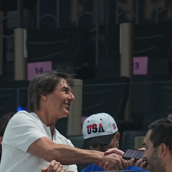 Tom Cruise soutient l'équipe USA pour les qualifications en gymnastique artistique lors des Jeux Olympiques de Paris 2024 (JO) au Palais omnisports Bercy Arena à Paris, France, le 28 juillet 2024. © Ulrik Pedersen/CSM via ZUMA Press/Bestimage