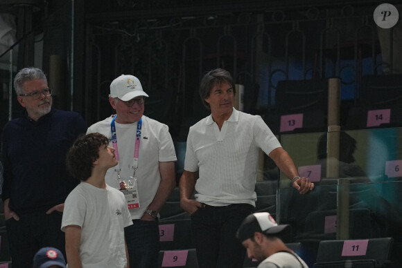 Tom Cruise soutient l'équipe USA pour les qualifications en gymnastique artistique lors des Jeux Olympiques de Paris 2024 (JO) au Palais omnisports Bercy Arena à Paris, France, le 28 juillet 2024. © Ulrik Pedersen/CSM via ZUMA Press/Bestimage