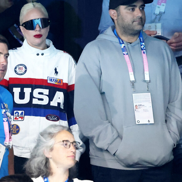 Lady Gaga et son fiancé Michael Polansky assistent à la victoire de Léon Marchand sur 400 m 4 nage lors des Jeux Olympiques de Paris 2024 (JO) à Paris La Defense Arena à Nanterre le 28 juillet 2024. © Dominique Jacovides-Pierre Perusseau/Bestimage