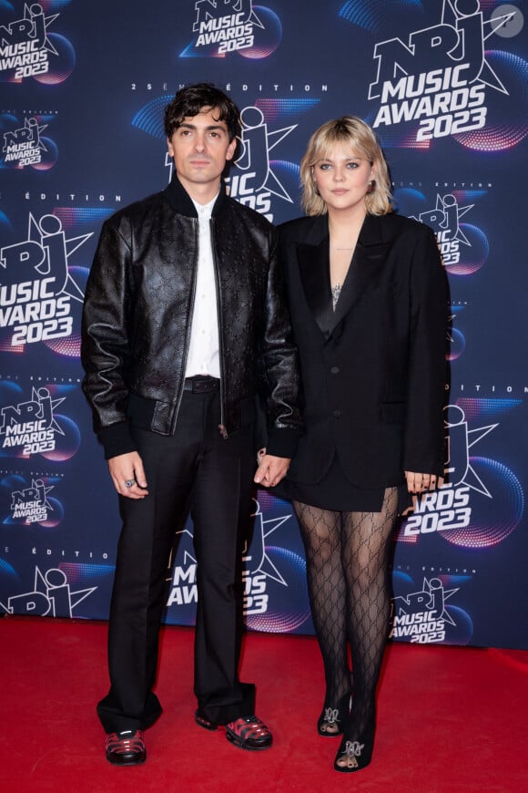 Louane et Florian Rossi assistent au tapis rouge des NMA 2023, au Palais des Festivals à Cannes, le 10 novembre 2023. Shootpix/ABACAPRESS.COM