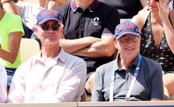 Bill Gates en tribunes de l'épreuve de tennis opposant Novak Djokovic à Rafael Nadal lors des Jeux Olympiques de Paris 2024 (JO) à Roland Garros, à Paris, France, le 29 juillet 2024. © Jacovides-Perusseau/Bestimage