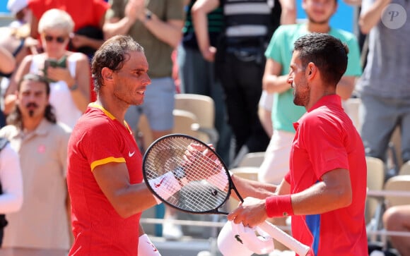 Novak Djokovic domine (6-1, 6-4) Rafael Nadal dans l'épreuve de tennis lors des Jeux Olympiques de Paris 2024 (JO) à Roland Garros, à Paris, France, le 29 juillet 2024. © Jacovides-Perusseau/Bestimage