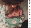 En février dernier, elle a d'ailleurs donné naissance à son deuxième enfant. Une heureuse nouvelle qu'elle a partagée sur la Toile !
Mélissa Da Costa avec son deuxième enfant sur Instagram.