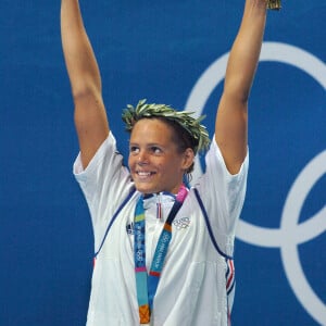 Laure Manaudou médaillée d'argent aux Jeux Olympiques d'Athènes en 2004. Photo by Hahn-Nebinger-Zabulon/ABACA.