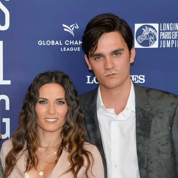 Exclusif - Alain-Fabien Delon et sa compagne Capucine Anav - Photocall du dîner - Longines Paris Eiffel Jumping au Champ de Mars à Paris, France, le 5 juillet 2019. © Veeren Ramsamy/Bestimage 