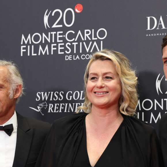 Luana Belmondo, son mari Paul Belmondo et leur fils Victor - Soirée de clôture du 20eme Monte Carlo Film Festival de la Comédie, au Grimaldi Forum à Monaco. Le 29 avril 2023. © Claudia Albuquerque / Bestimage 