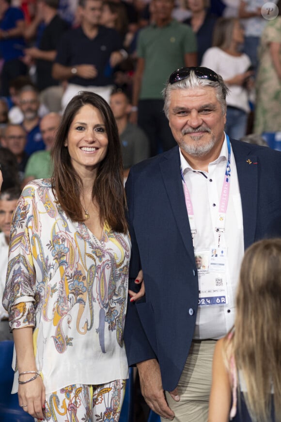 David Douillet et sa femme Vanessa Carrara - Les célébrités assistent aux épreuves de judo lors des Jeux Olympiques de Paris 2024 (JO) au Arena Champs de Mars à Paris, France, le 2 août 2024. © Jacovides-Perusseau/Bestimage 