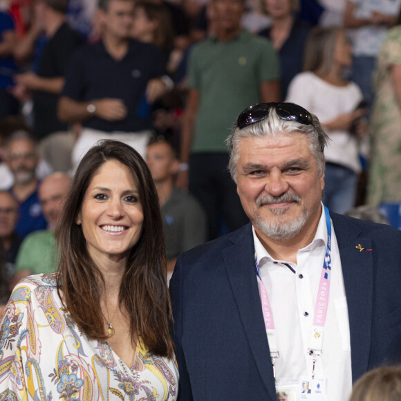 David Douillet et sa femme Vanessa Carrara - Les célébrités assistent aux épreuves de judo lors des Jeux Olympiques de Paris 2024 (JO) au Arena Champs de Mars à Paris, France, le 2 août 2024. © Jacovides-Perusseau/Bestimage 