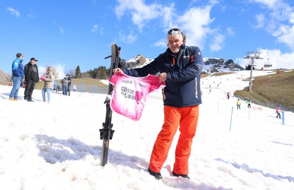 Exclusif - David Douillet - 15ème édition de l'événement caritatif "Glisse en coeur" au Grand Bornand, au profit de l'association "Alpysia" (Alliance Paralysie cérébrale des Alpes). Le 23 mars 2024 © Denis Guignebourg / Bestimage 