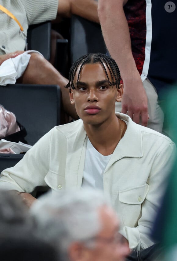 Alexandre Coste (fils du prince A. II de Monaco) - Les célébrités assistent à la victoire de l'équipe des USA de basket face au Brésil (122-87) lors des Jeux Olympiques de Paris2024, le 6 août 2024. © Jacovides-Perusseau / Bestimage 