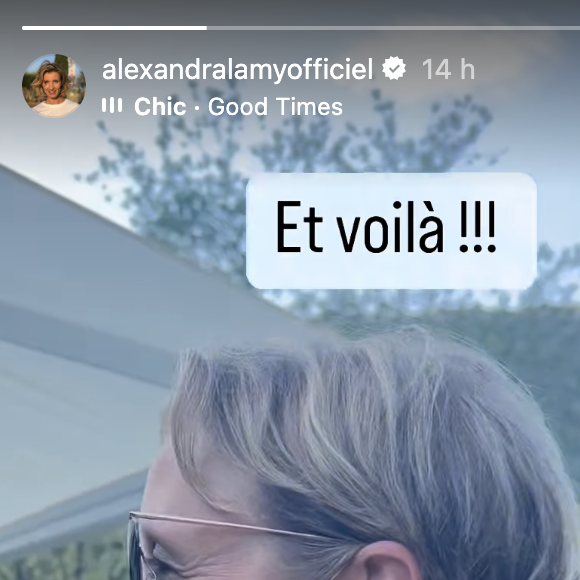 Hier soir, jeudi 8 août, alors que les températures augmentent de plus en plus en France, la soeur d'Audrey Lamy a dévoilé un changement capillaire de taille !
Alexandra Lamy présente sa nouvelle couple sur Instagram.