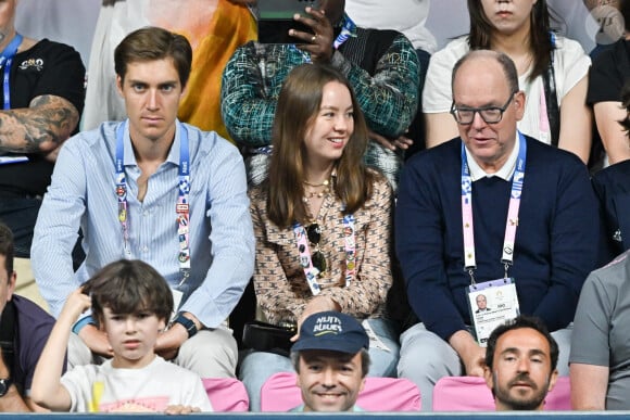 Ben-Sylvester Strautmann, Alexandra de Hanovre et le prince Albert de Monaco lors d'une épreuve des Jeux Olympiques de Paris le 9 août 2024.