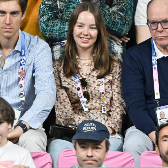 Depuis 2017, elle file le parfait amour avec Ben-Sylvester Strautmann. 
Ben-Sylvester Strautmann, Alexandra de Hanovre et le prince Albert de Monaco lors d'une épreuve des Jeux Olympiques de Paris le 9 août 2024.