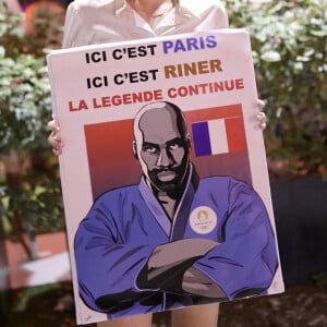 Exclusif - Ambiance - Teddy Riner fête son titre de champion Olympique de judo +100KG au restaurant "Podium" du groupe (Les bistrots Pas Parisiens) à Paris le 2 aout 2024. © Rachid Bellak/Bestimage