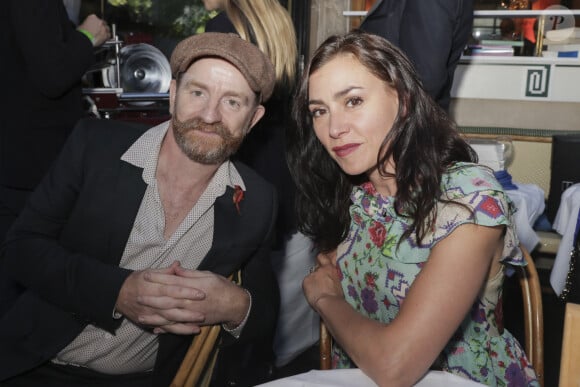 Mathias Malzieu, Olivia Ruiz lors de la soirée de l'été littéraire et musical aux Deux Magots à Paris le 27 juin 2022. © Jack Tribeca / Bestimage 