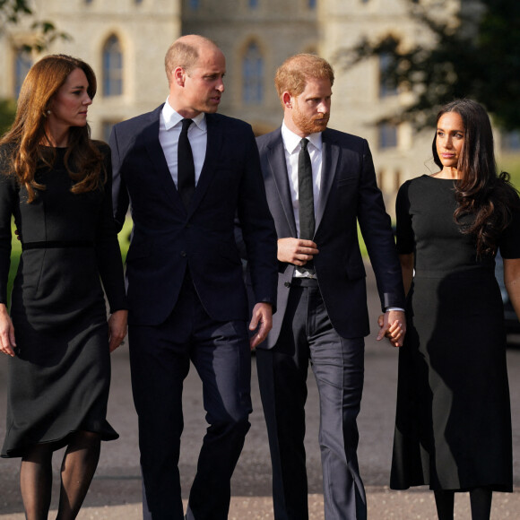 Le jour de ses 40 ans, le prince Harry va toucher une coquette somme d'argent, un cadeau de son arrière grand-mère, la "reine mère" Elizabeth
Archives : Prince Harry, William, Kate Middleton et Meghan Markle