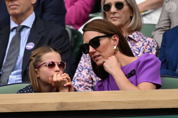 Catherine Middleton avec la princesse Charlotte dans les tribunes de la finale du tournoi de Wimbledon 2024, le 14 juillet 2024