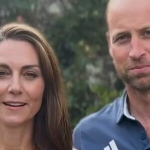 Un autre détail a interrogé les internautes : la bague de la princesse.
Kate et William remercient les sportifs britanniques suite aux JO de Paris 2024