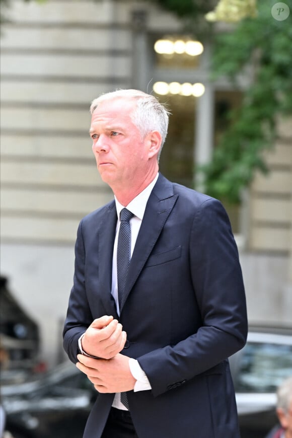 Julien Arnaud - Arrivées aux obsèques de Nonce Paolini en l'église Saint-Honoré-d'Eylau, 66 bis, avenue Raymond-Poincaré à Paris, France, le 23 juillet 2024.