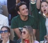 Théo Curin et sa compagne Marie-Camille Fabas - Célébrités dans les tribunes de la finale homme des Internationaux de France de tennis de Roland Garros 2024 à Paris le 9 juin 2024. © Jacovides-Moreau/Bestimage 