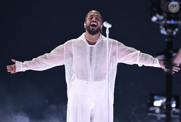 Slimane avec sa chanson "Mon Amour" lors de la première répétition générale avant la finale de la 68ème édition du Concours Eurovision de la chanson (ESC) à la Malmö Arena, en Suède, le 10 mai 2024. © Jessica Gow /TTNews/Bestimage