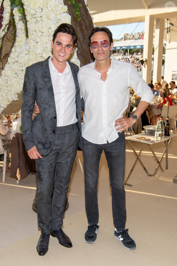 Exclusif - Anthony Delon et son frère Alain-Fabien Delon - Tente - Dîner - Longines Paris Eiffel Jumping au Champ de Mars à Paris, France, le 5 juillet 2019. © Luc Castel/Bestimage