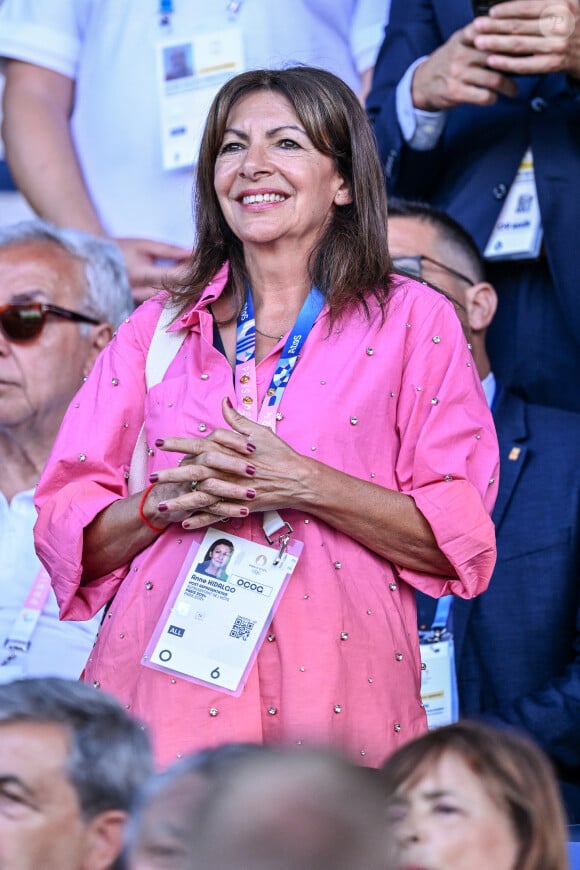 Anne Hidalgo, maire de Paris en tribunes pendant l'épreuve finale de football opposant la France à l'Espagne lors des Jeux Olympiques de Paris 2024 (JO) au Parc des Princes, à Paris, France, le 9 août 2024. © Jacovides-Perusseau/Bestimage