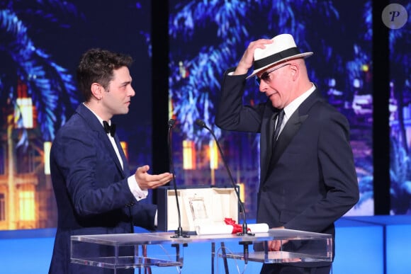 Jacques Audiard (Prix du jury pour « Emilia Perez »), Xavier Dolan - Cérémonie de clôture du 77ème Festival International du Film de Cannes au Palais des Festivals à Cannes. Le 25 mai 2024. © Borde-Jacovides-Moreau / Bestimage