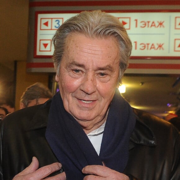 Alain Delon a assiste a la premiere de la comedie lyrique "Happy New Year, Moms" a Moscou. Le 19 decembre 2012 