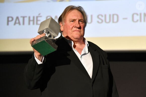 Gérard Depardieu lors de la soirée de clôture de la 3eme édition du Festival Cinéroman à Nice, le 24 octobre 2021. © Bruno Bebert / Bestimage