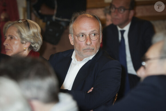 Celle d'Yves Thréard.
Yves Thréard - Personnalités lors de la 33ème Journée du Livre Politique à l'Assemblée Nationale à Paris. Le 27 avril 2024 © Jack Tribeca / Bestimage