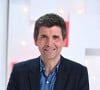 Félicitant ainsi son successeur et lui souhaitant bonne chance pour la suite.
Exclusif - Thomas Sotto - Enregistrement de l'émission "Vivement Dimanche", présentée par M.Drucker et diffusée le 17 octobre sur France 2 © Guillaume Gaffiot / Bestimage