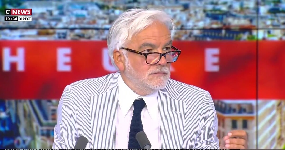 Pascal Praud dénonce "de la lâcheté" après une éviction sur CNews (VIDEO) - Ode (Purepeople)