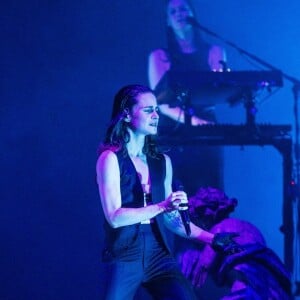 Christine and the queens s'est produit lors de la première soirée de sa tournée au Royaume-Uni.