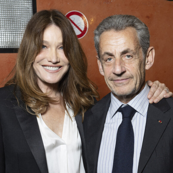 La mise en garde de Carla Bruni pour Nicolas Sarkozy
 
Exclusif - Carla Bruni et son mari Nicolas Sarkozy en backstage du concert du gala des 20 ans de la fondation Recherche Alzheimer "2 générations chantent pour la 3ème" à l'Olympia à Paris. © Cyril Moreau / Bestimage