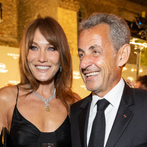 L'ancien président de la République a dévoilé le conseil de sa femme 
 
Carla Bruni et son mari Nicolas Sarkozy - Personnalités à la soirée "Women In Motion" par Kering au Château de la Castre lors du 75ème Festival International du Film de Cannes. © Olivier Borde / Bestimage