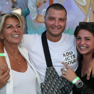 Le père de ses enfants Victoire et Alexandre
Exclusif - Caroline Margeridon avec ses deux enfants Victoire et Alexandre - Inauguration de la Fête à Neuneu au profit de l'association "Innocence En Danger" au Bois de Boulogne à Paris, France,ce, le 4 septembre 2020. © JLPPA/Bestimage