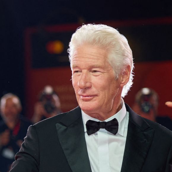 Richard Gere et sa femme Alejandra Silva à la Mostra de Venise le 1er septembre 2024.